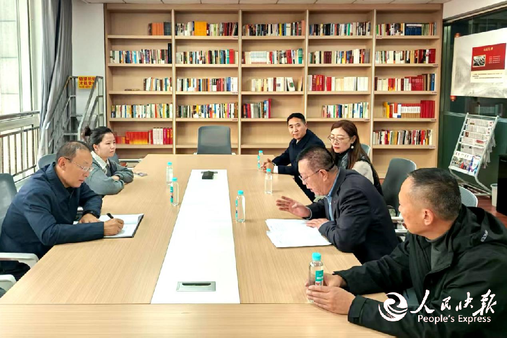 跨越山海践初心 法润边疆写忠诚