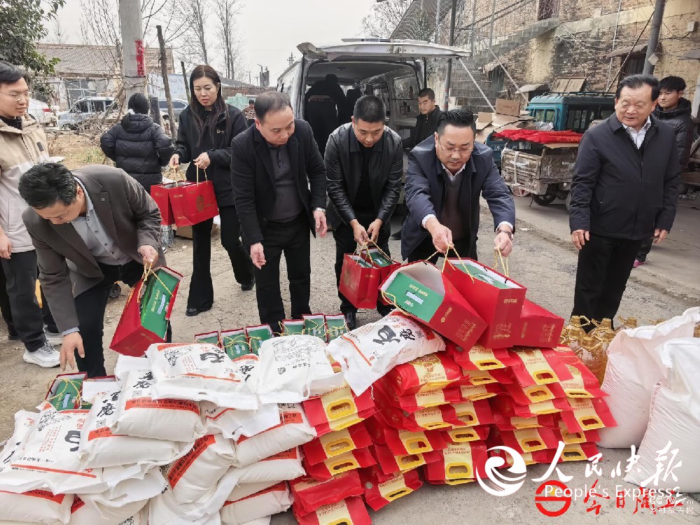 新春送暖！河南好人张久超与爱心企业家···