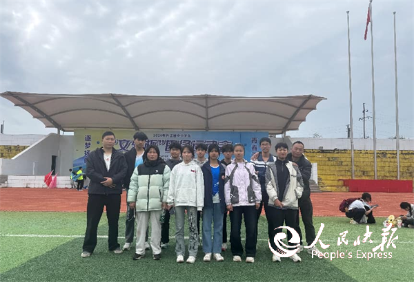 开江县长岭中学在2026年全县中小学···