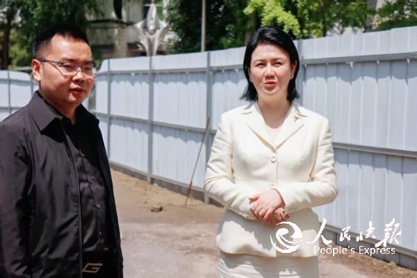 张鑫县长调研开江二中