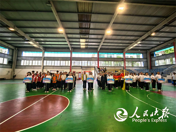 聚力特教展风采 趣味竞技暖人心——2···